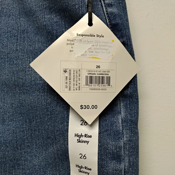 Womens Skinny Jeans Size 26 Medium Wash #341 - Picture 2 of 9